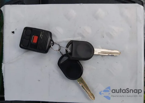 2005 Ford Escape Xlt from USA, damaged, VIN 1FMYU93105DA01113